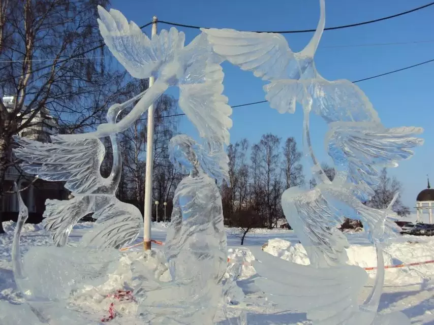 icefigures-2.webp