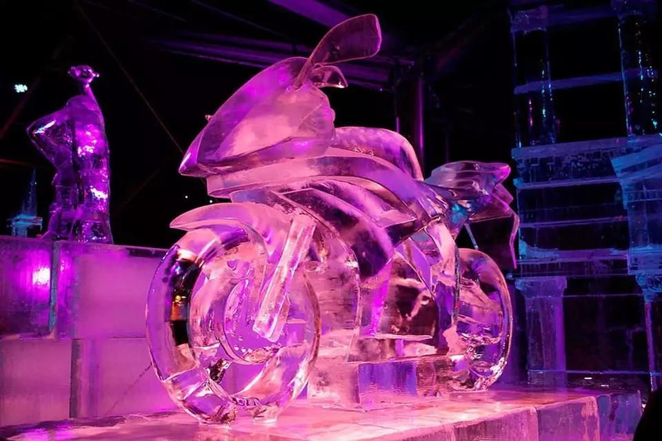 icefigures-6.webp