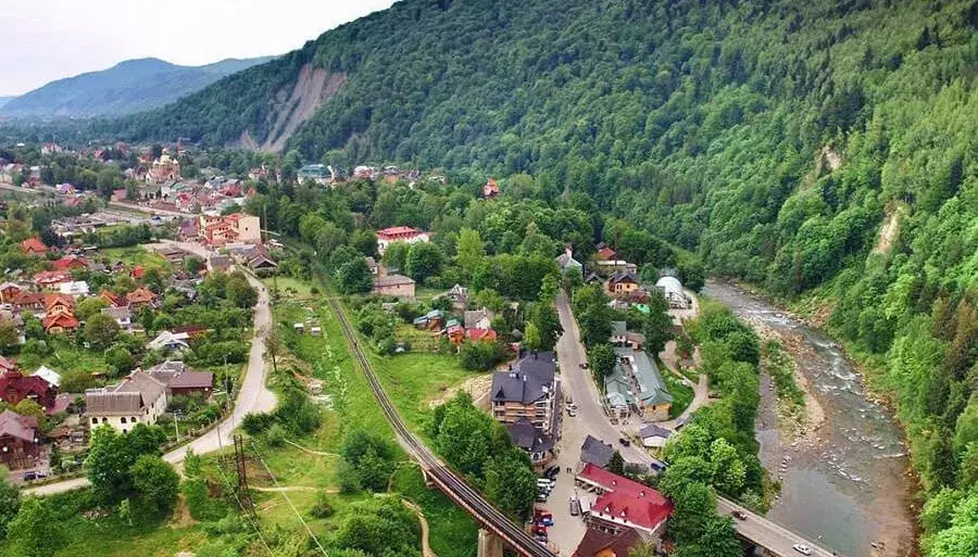 yaremche-3.webp yaremche-3.webp